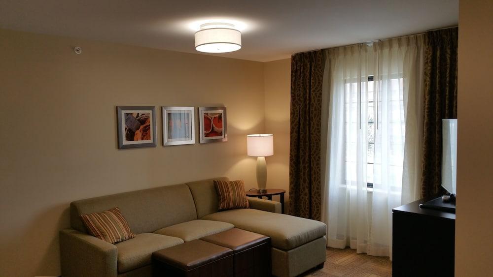 Staybridge Suites Merrillville By Ihg Extérieur photo