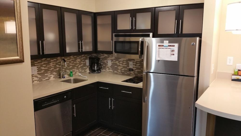 Staybridge Suites Merrillville By Ihg Extérieur photo