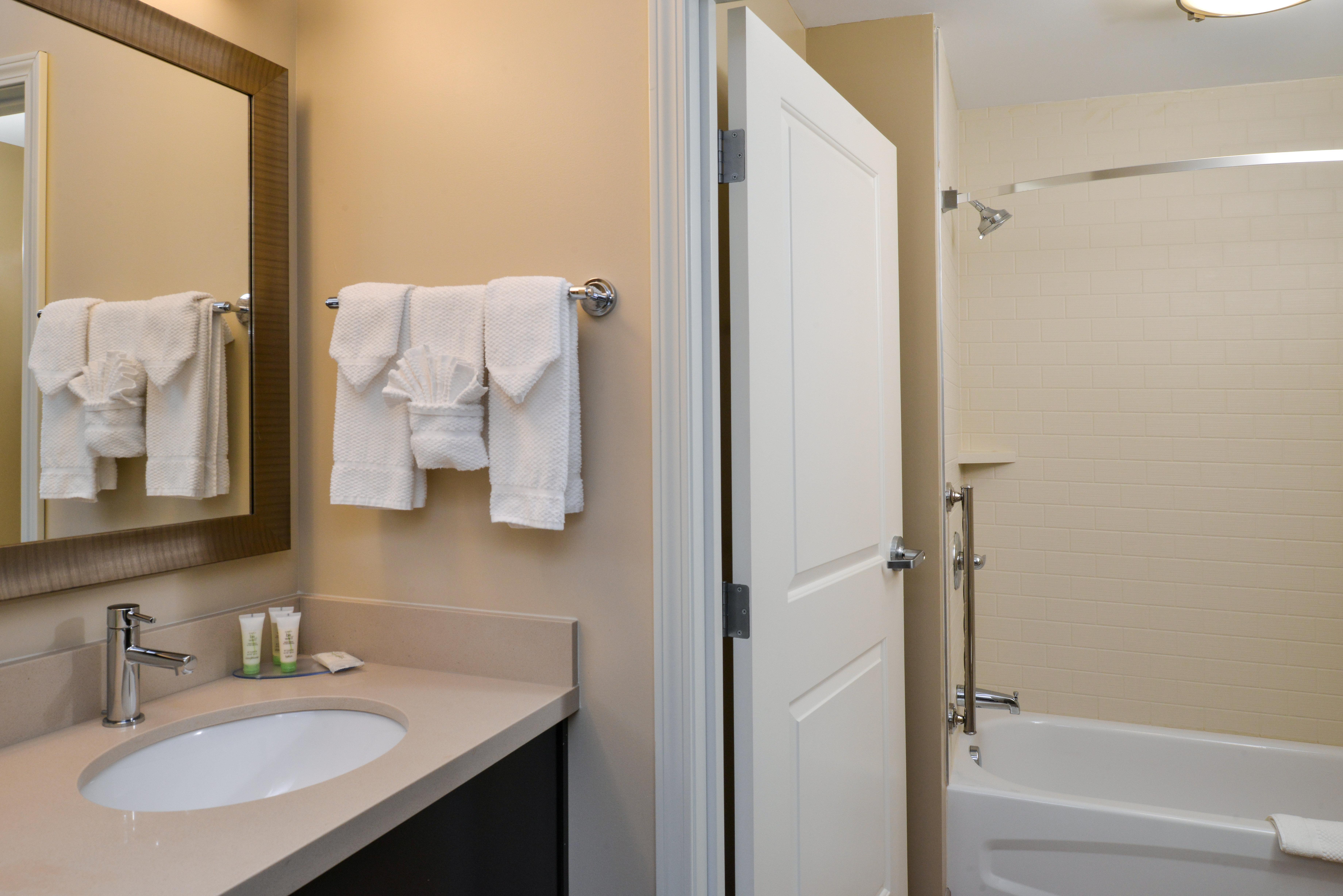 Staybridge Suites Merrillville By Ihg Extérieur photo